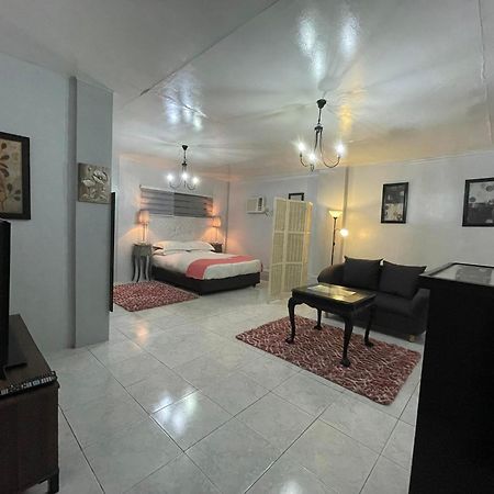 Sunbloom Beachfront Hotel And Restaurant Zambales Sinabacan 외부 사진