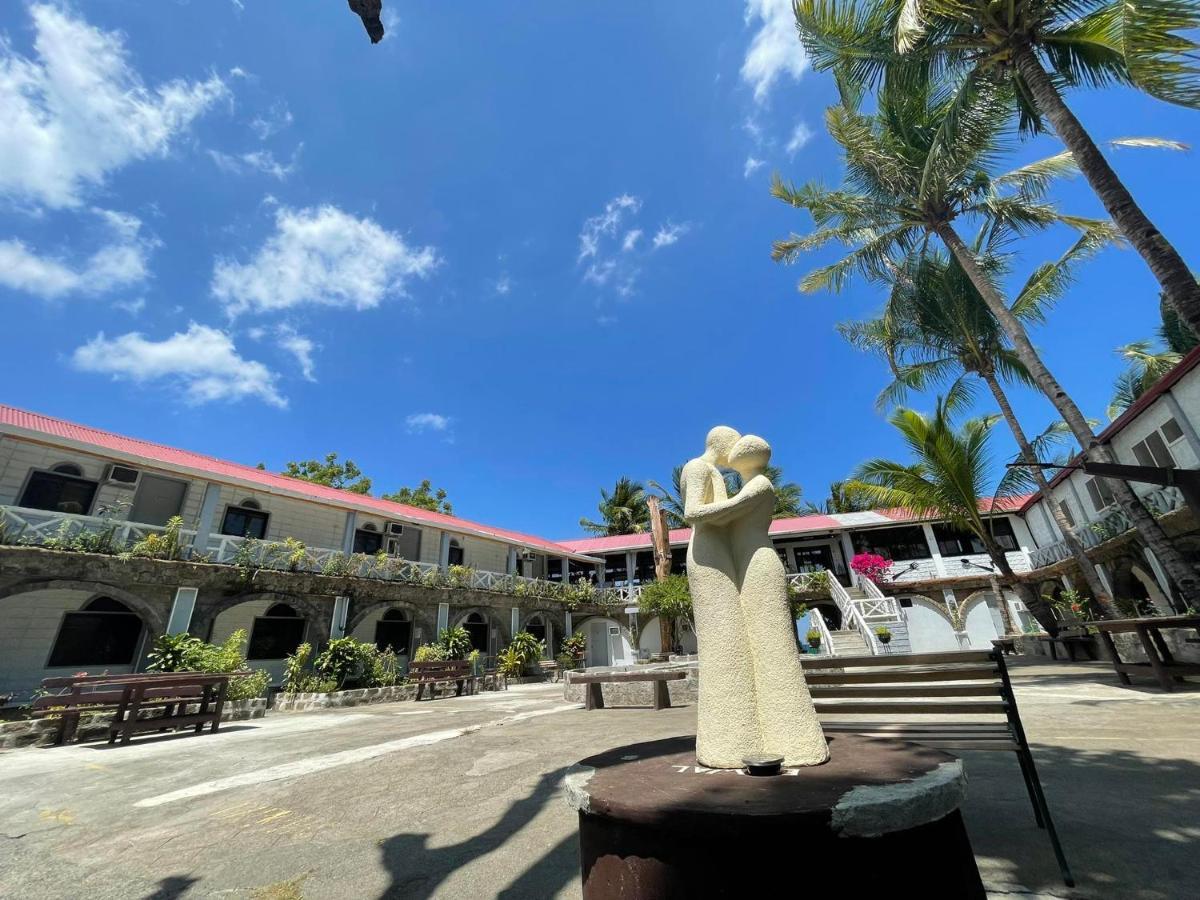 Sunbloom Beachfront Hotel And Restaurant Zambales Sinabacan 외부 사진